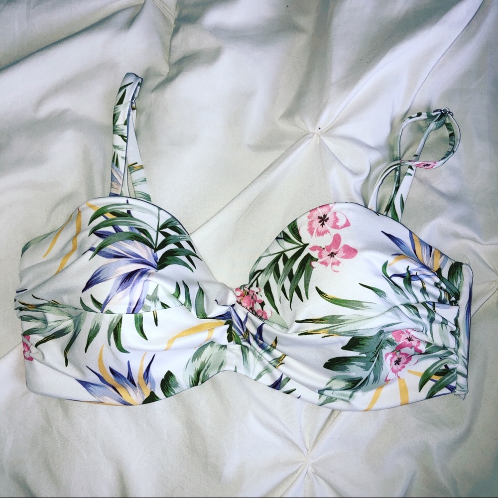 Bathing suit top